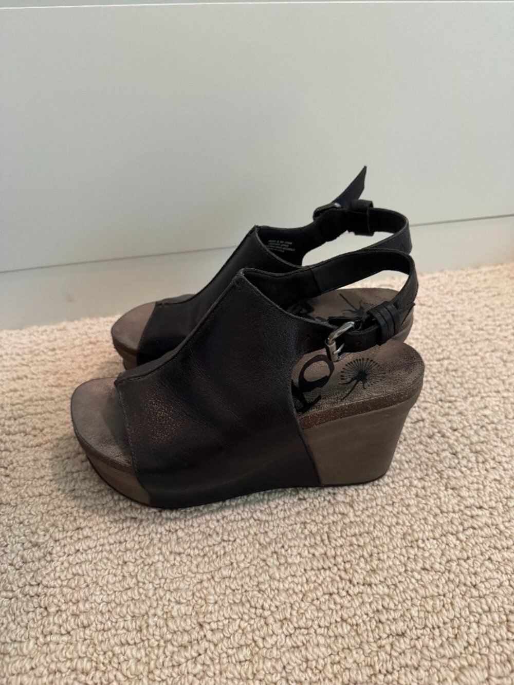 OTBT Jaunt Platform Wedge Sandals - Picture 2 of 11